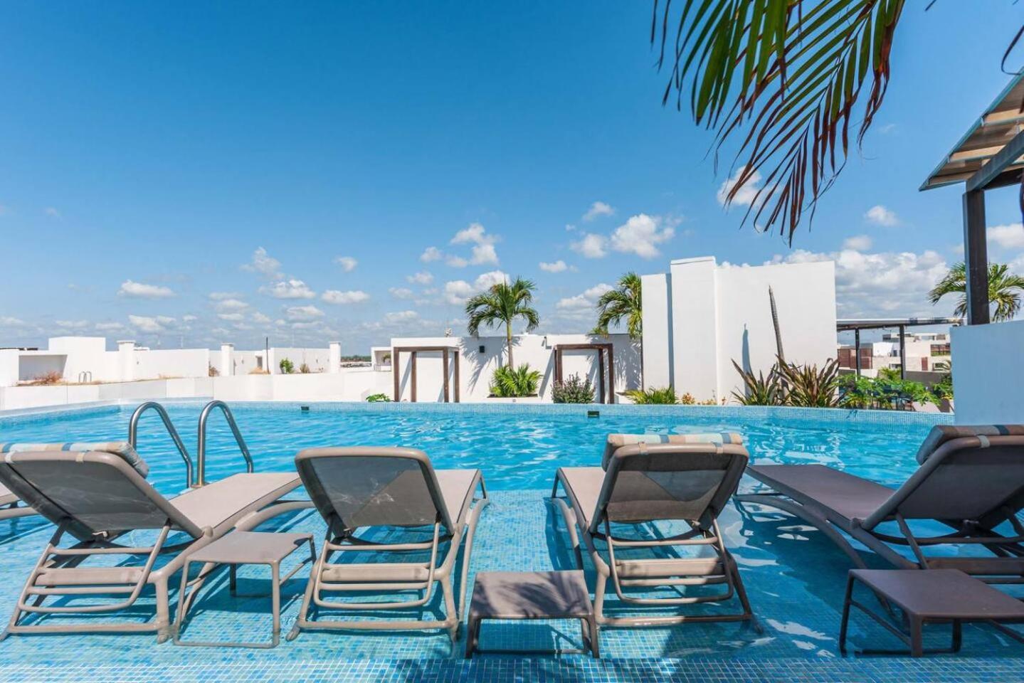 Apartamento Luxury Condo, 1br 1ba, 200mb, Gym Sauna Cinema Playa del Carmen